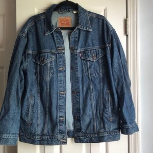 Levi’s Oversized Denim Jacket